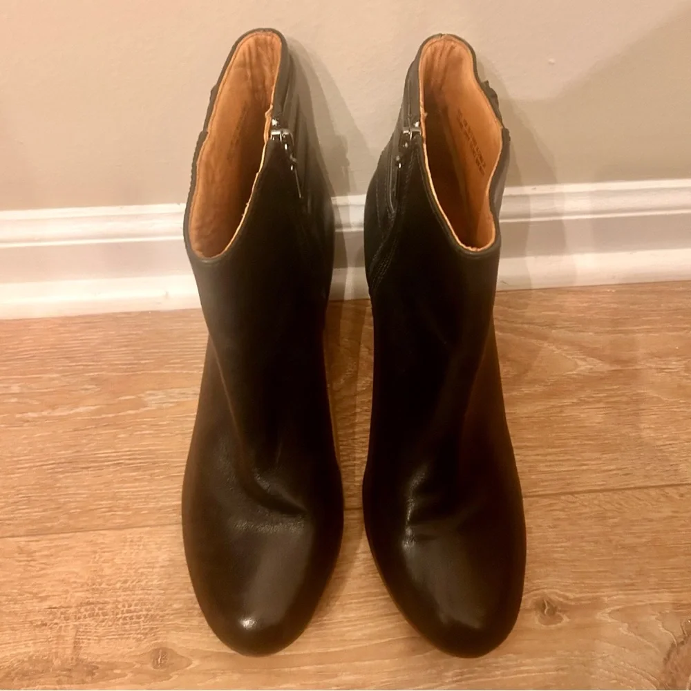 Clark’s Black Leather Ankle Boots - Picture 5 of 9